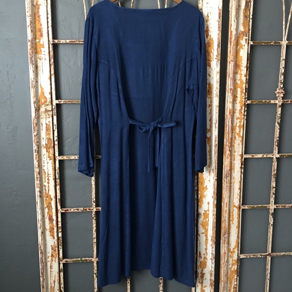 Romeo & Juliet Navy Long Sleeve Maxi Dress Size 1X - Picture 4 of 8